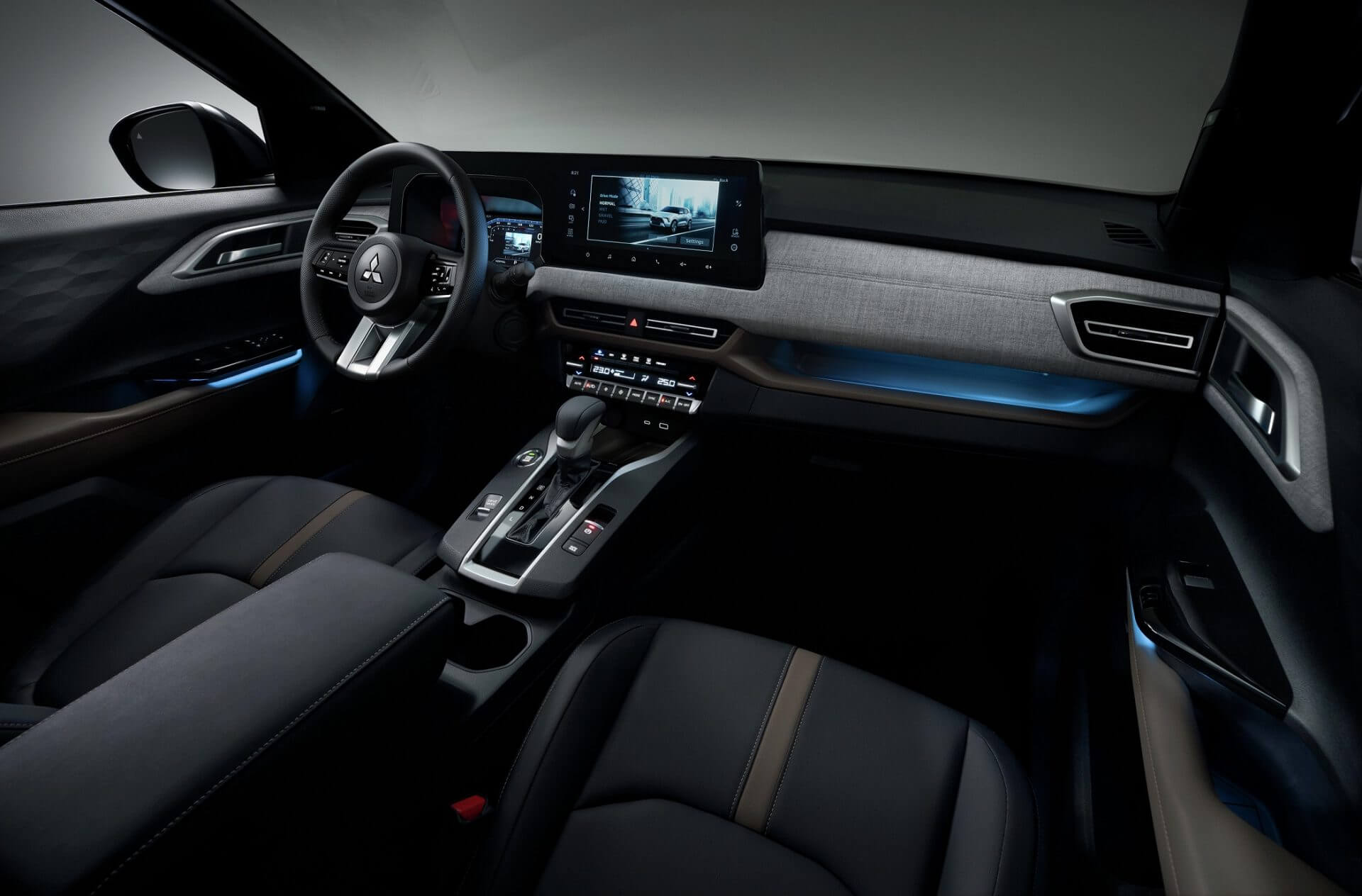 Mitsubishi All-New Xforce 29
